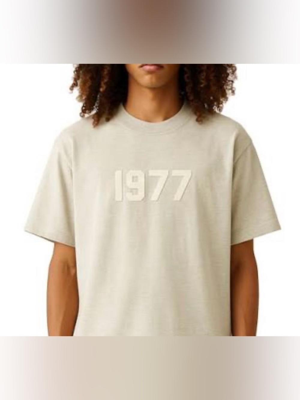 Fear of God EssentialsSS22 T-Shirt 1977 New